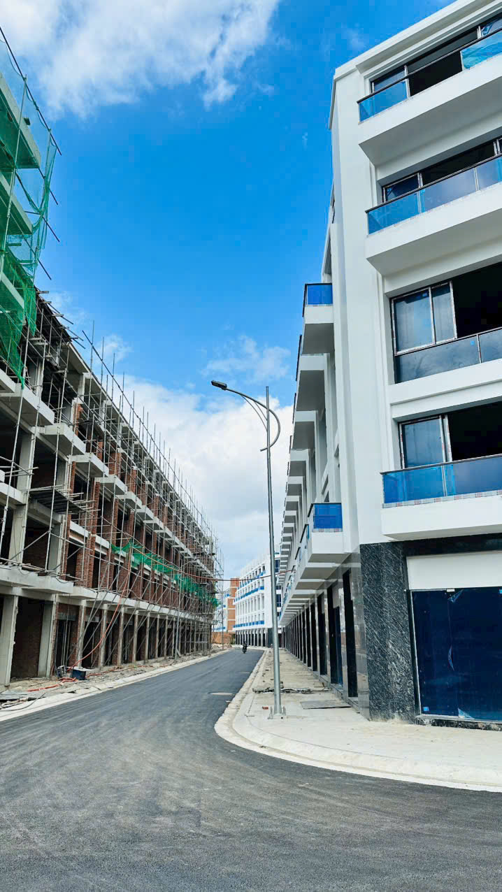 BÁN CĂN LIỀN KỀ 1B-16